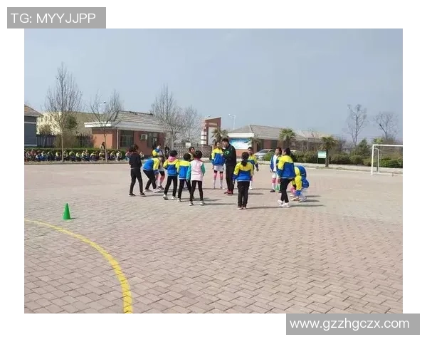 黄强独家解析足球技巧与战术分享助你提升足球水平